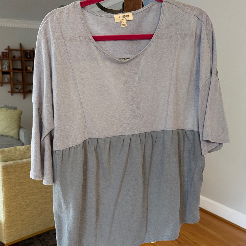 Umgee Women's Light Blue Blouse